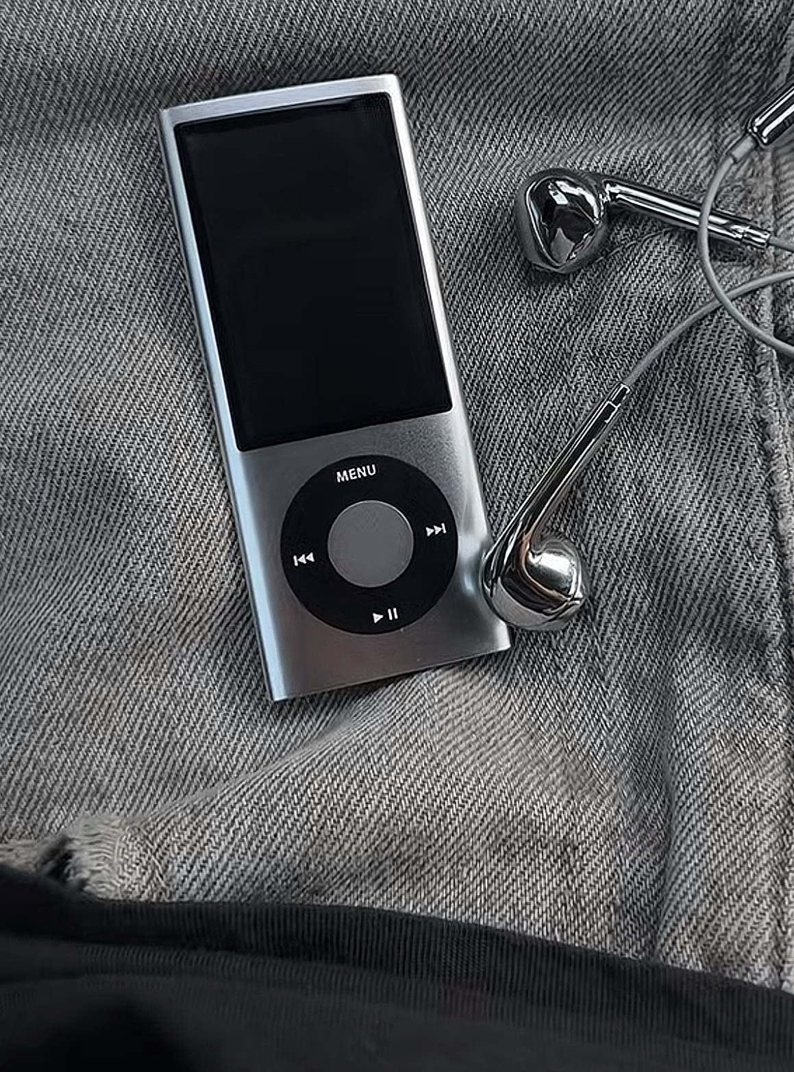 Review by Tommy T
